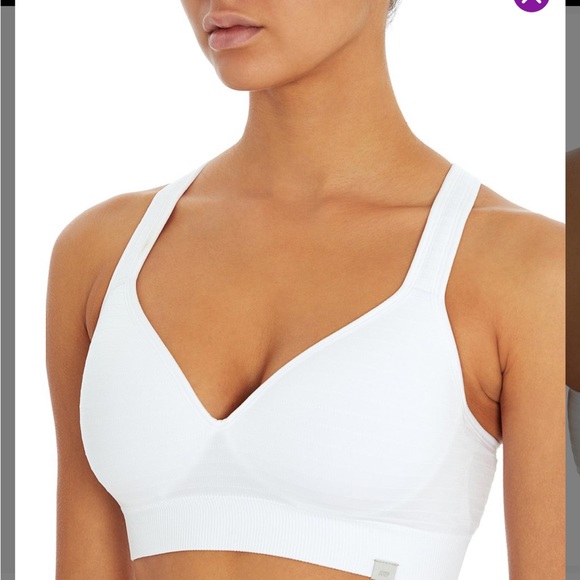 First Pics Copy Marika Jacquard Johanna Molded Cups Seamless Sport Bra EUC - Picture 5 of 7